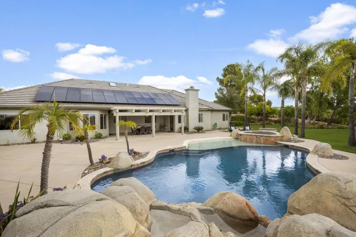 004_037_curb360_real_estate_photography_