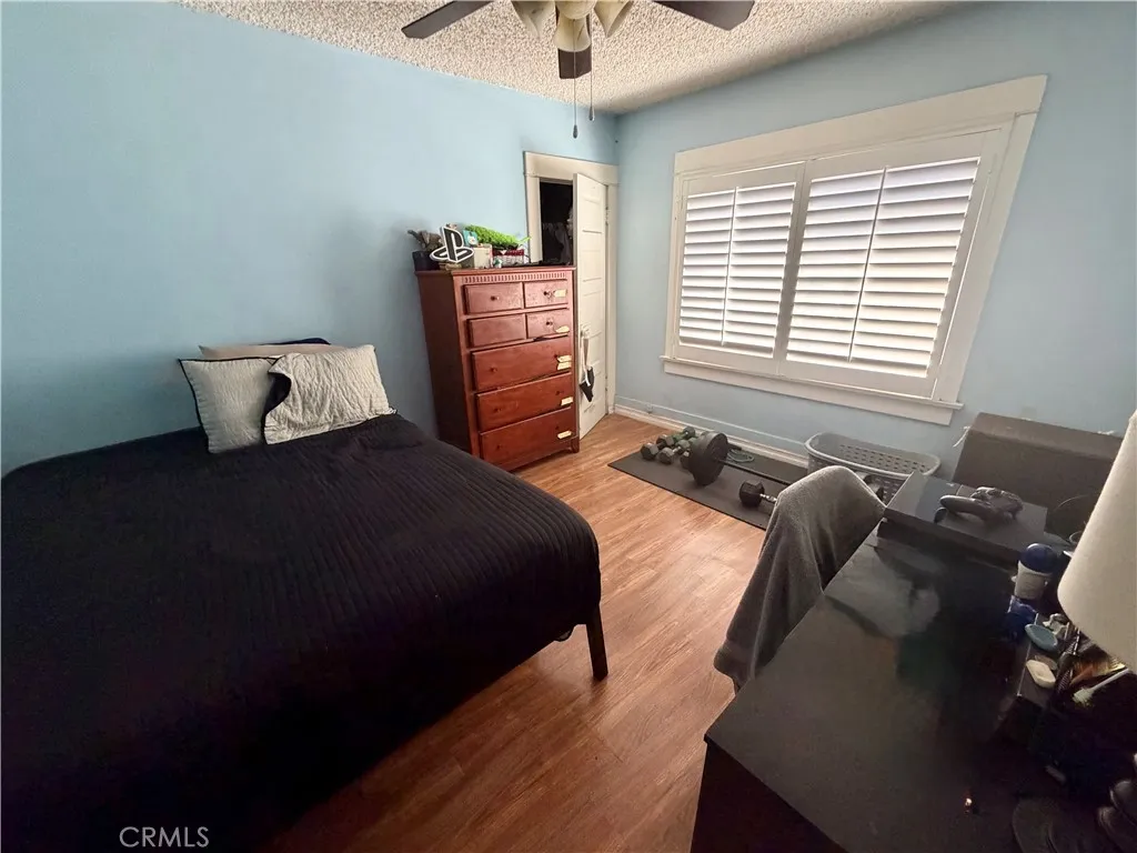 1016 W 51st, Los Angeles, California 90037 home-pic-16