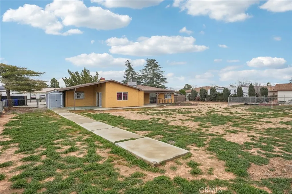 13954 Cronese Road, Apple Valley, California 92307 home-pic-30