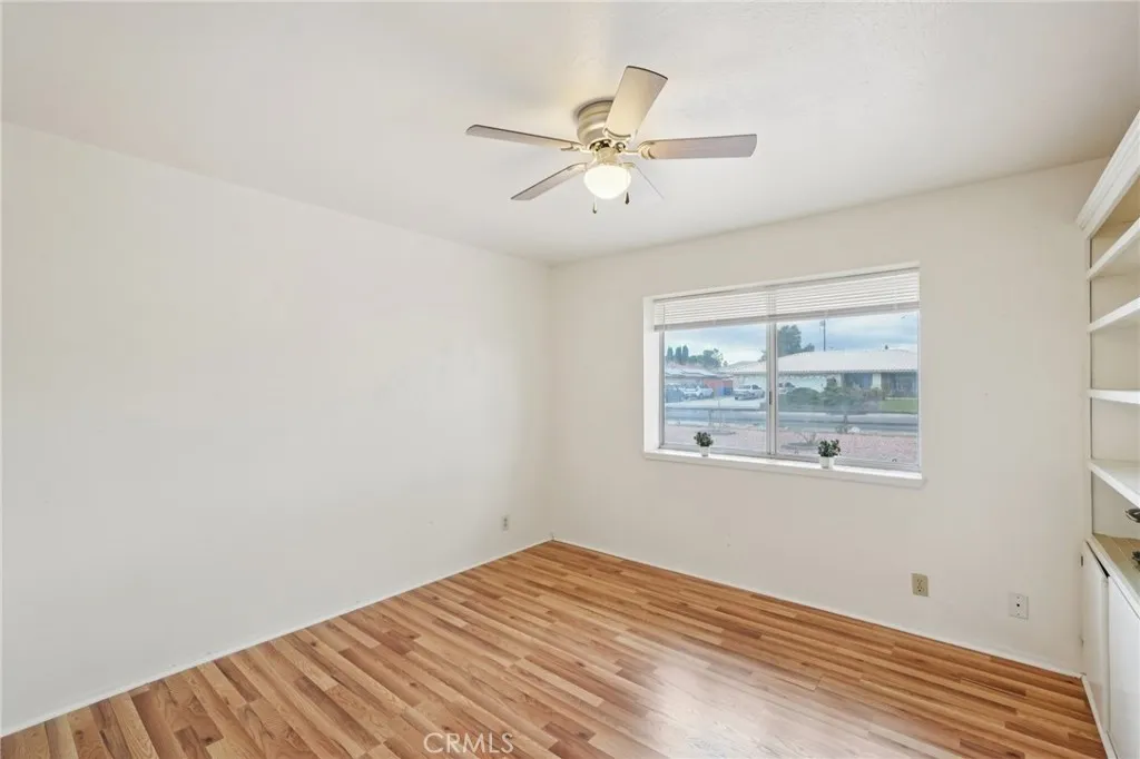 13954 Cronese Road, Apple Valley, California 92307 home-pic-21