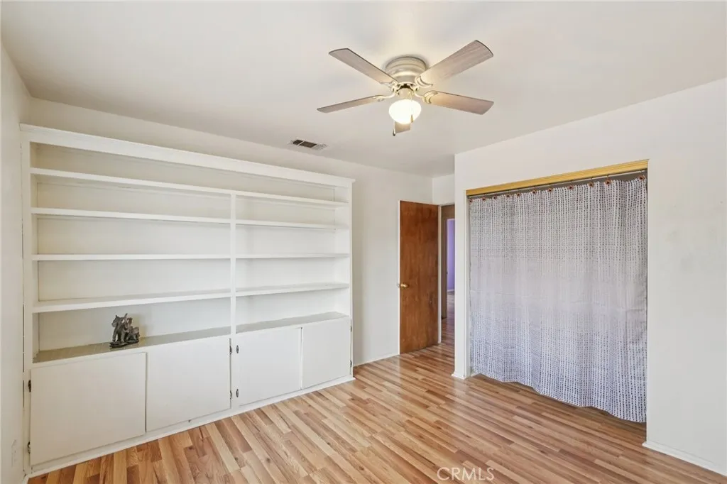 13954 Cronese Road, Apple Valley, California 92307 home-pic-22