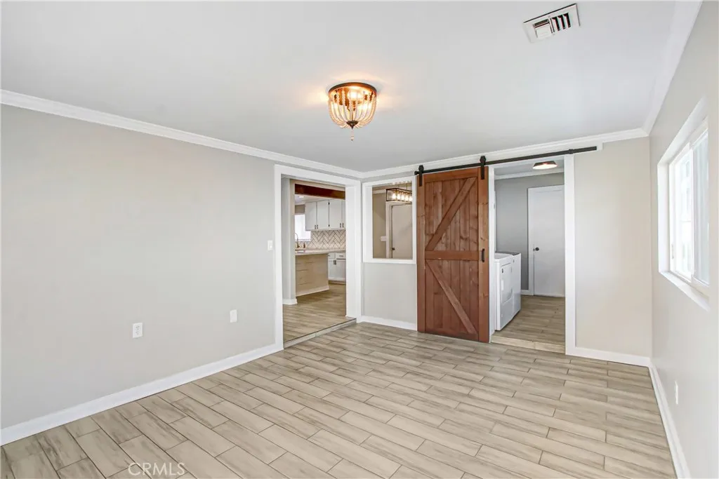 35597 Velardo, Yucaipa, California 92399 home-pic-9