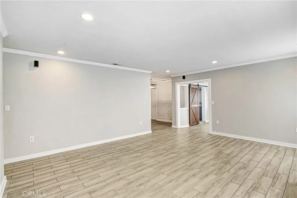 35597 Velardo, Yucaipa, California 92399 home-pic-5