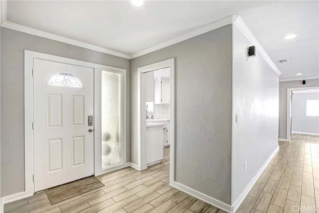 35597 Velardo, Yucaipa, California 92399 home-pic-3