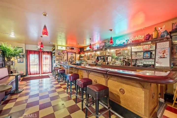 'Pancho's Hideaway' Cocktail Bar/Banquet room