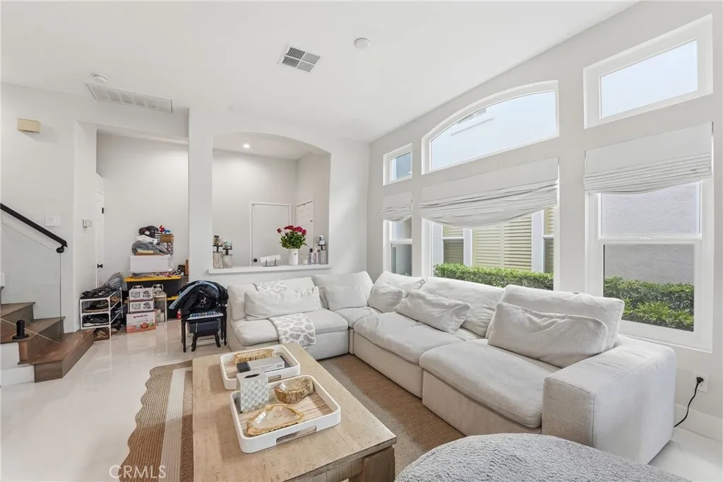 7697 Hazard Center, San Diego, California 92108 home-pic-9