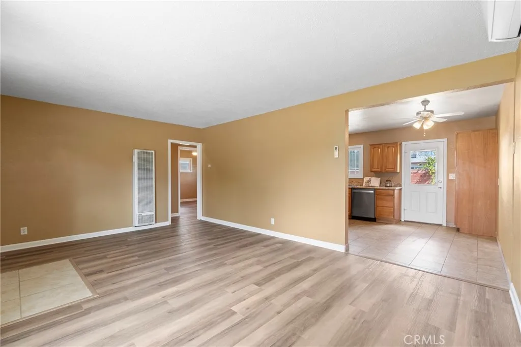 4127 Goodman Street, Riverside, California 92503 home-pic-8