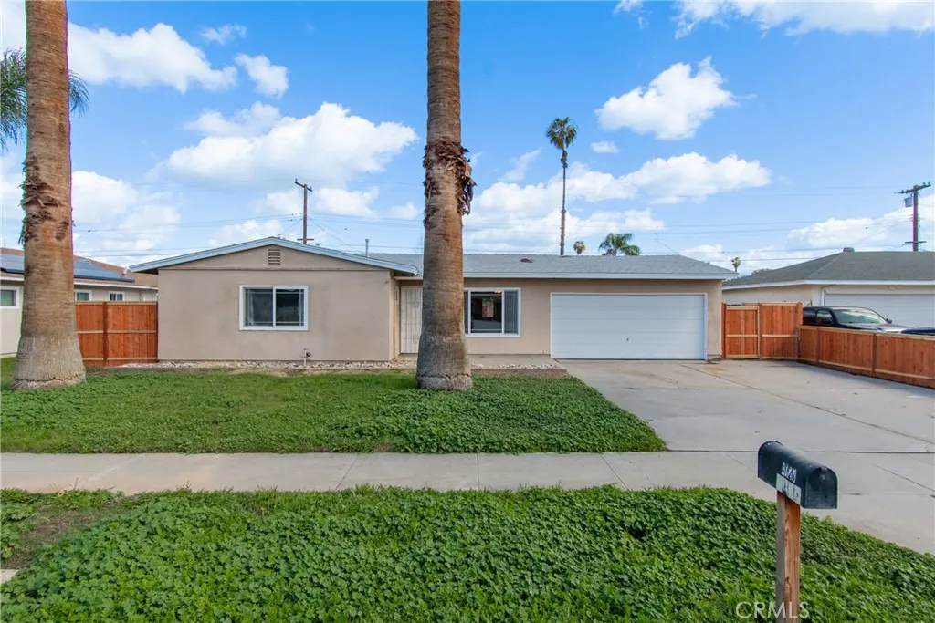 4127 Goodman Street, Riverside, California 92503 home-pic-19