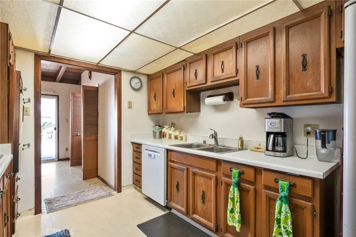 18244 Ashley, Torrance, California 90504