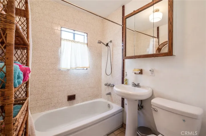 18244 Ashley, Torrance, California 90504