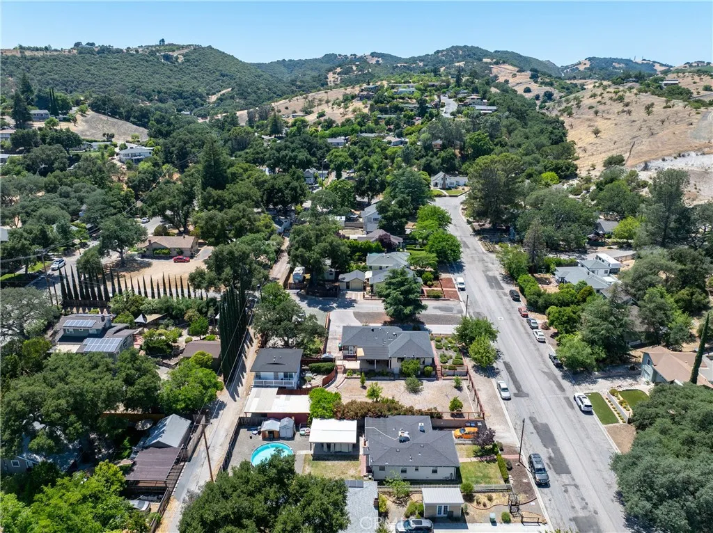 204 18th St, Paso Robles, California 93446 home-pic-64