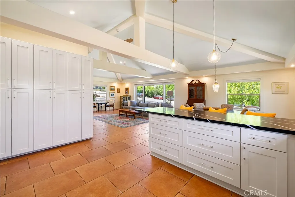 204 18th St, Paso Robles, California 93446 home-pic-14