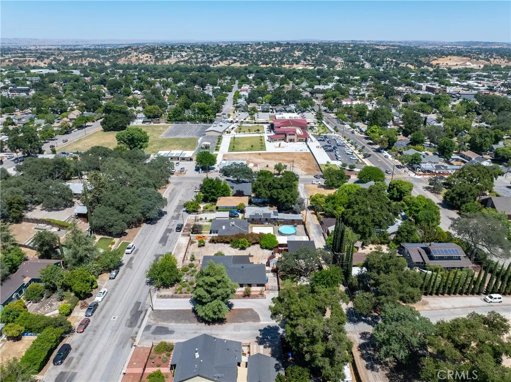 204 18th St, Paso Robles, California 93446 home-pic-63
