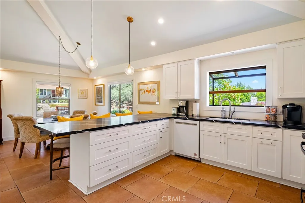 204 18th St, Paso Robles, California 93446 home-pic-10