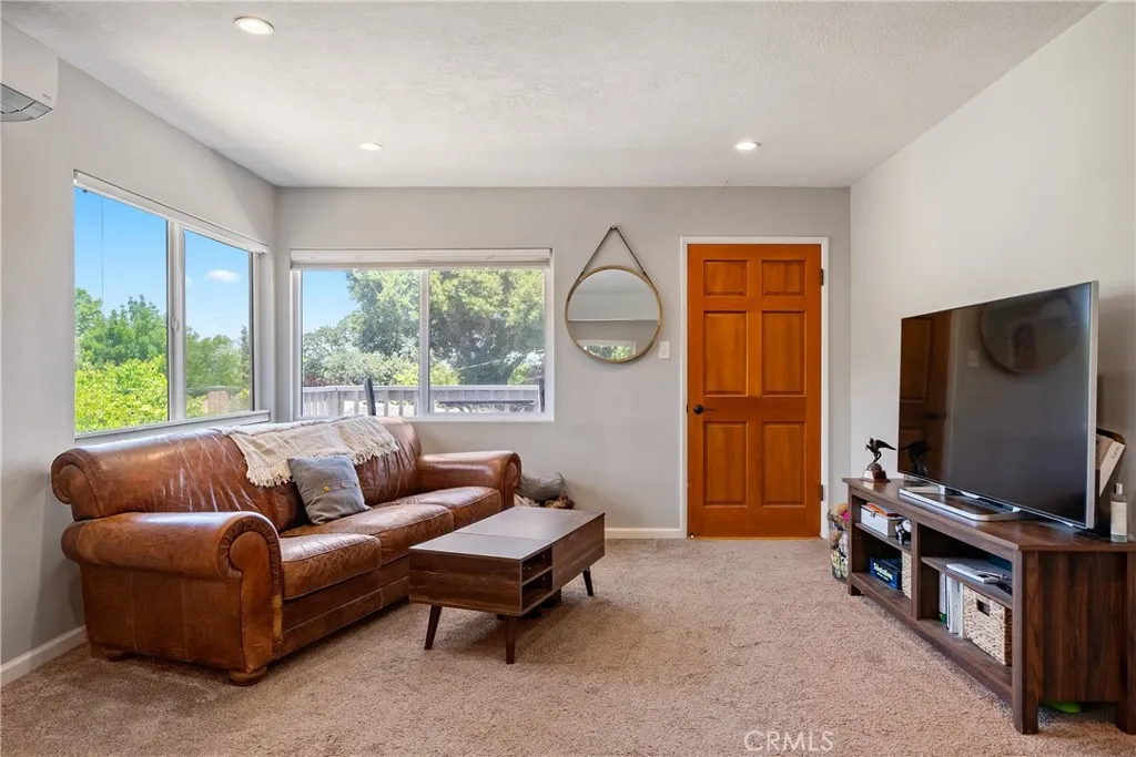 204 18th St, Paso Robles, California 93446 home-pic-47