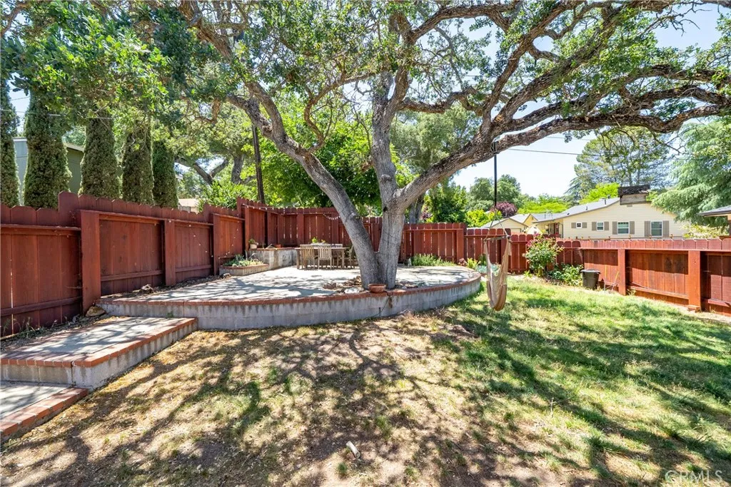 204 18th St, Paso Robles, California 93446 home-pic-38