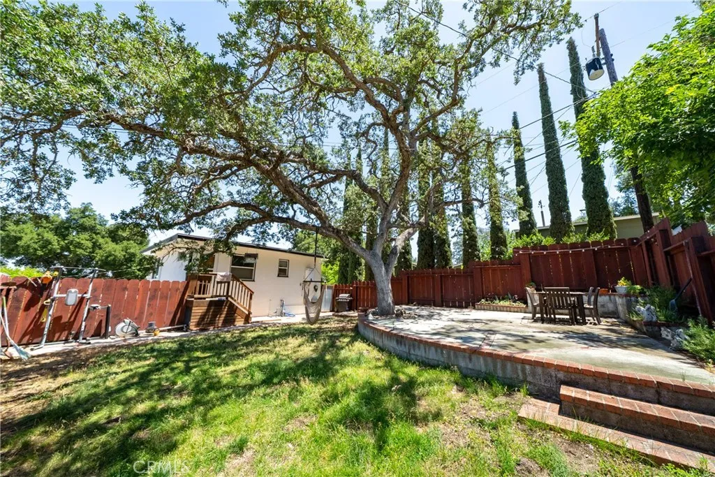 204 18th St, Paso Robles, California 93446 home-pic-37