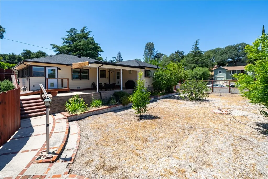 204 18th St, Paso Robles, California 93446 home-pic-31