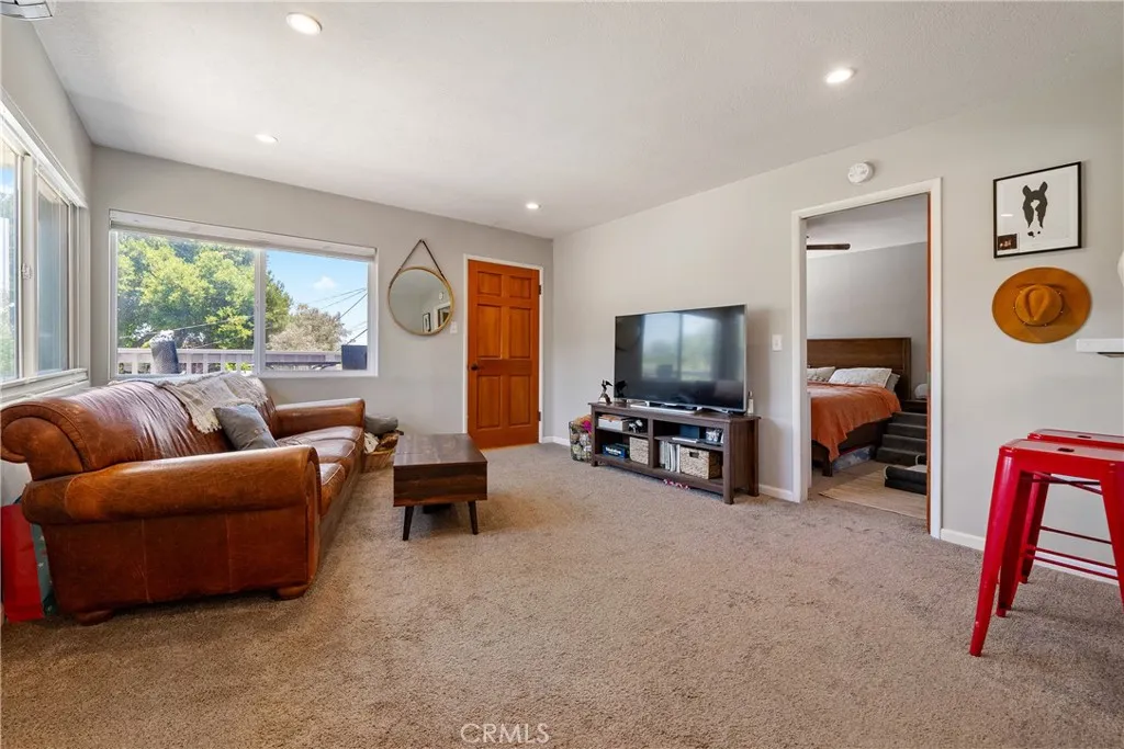 204 18th St, Paso Robles, California 93446 home-pic-42