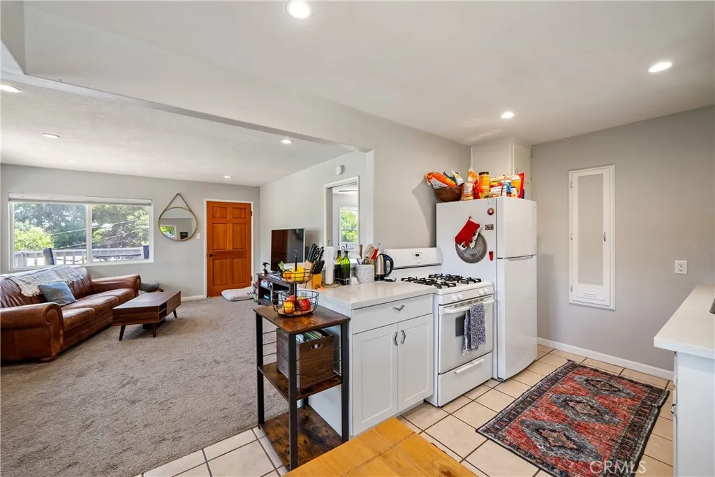 204 18th St, Paso Robles, California 93446 home-pic-43