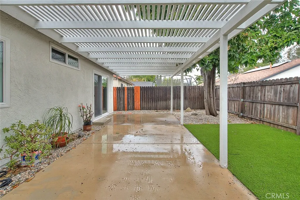 7077 Iris, Rancho Cucamonga, California 91739 home-pic-37