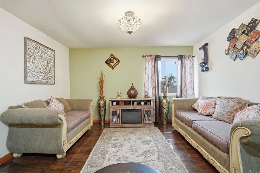 764 Firethorn Street, San Diego, California 92154 home-pic-32