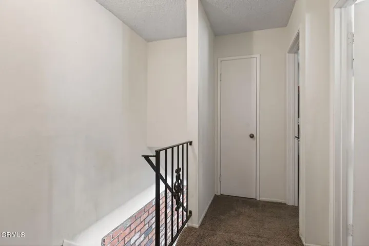 15-web-or-mls-UpmarketMedia-2563Spin-063