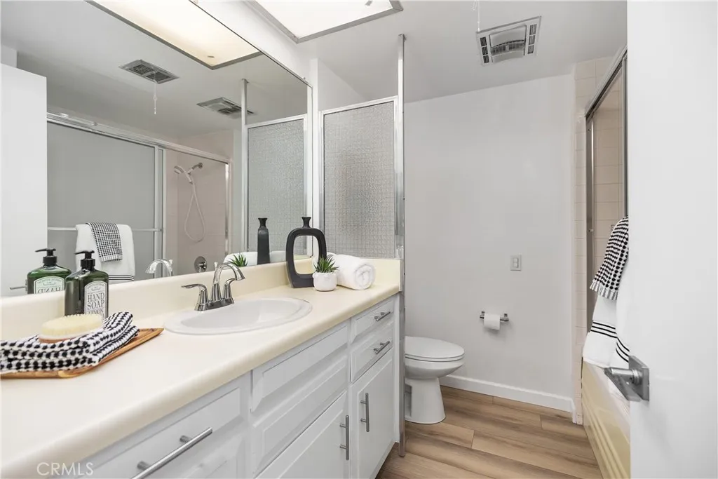 205 Avenida Majorca A, Laguna Woods, California 92637 home-pic-9