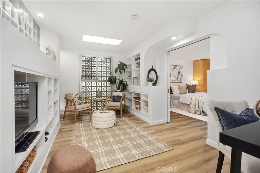 205 Avenida Majorca A, Laguna Woods, California 92637 home-pic-7