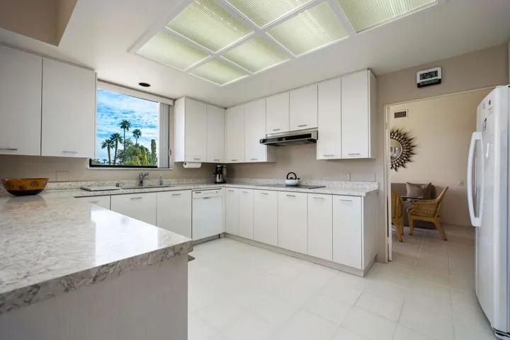 24-web-or-mls-JBSunningdale_OPMG_0226_02