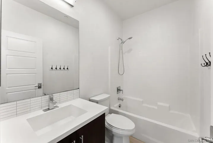 2188 Cosmo Way, San Marcos, California 92078