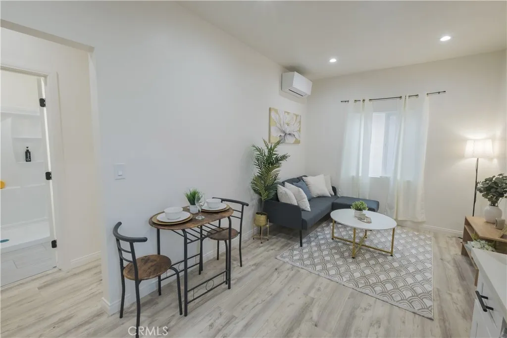 2545 Loomis St, Lakewood, California 90712 home-pic-23