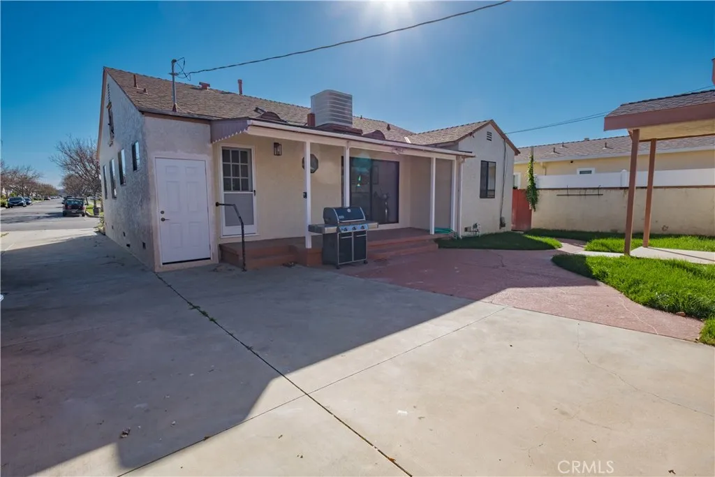 2545 Loomis St, Lakewood, California 90712 home-pic-35