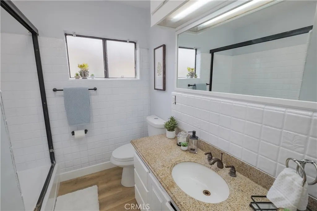 2545 Loomis St, Lakewood, California 90712 home-pic-14