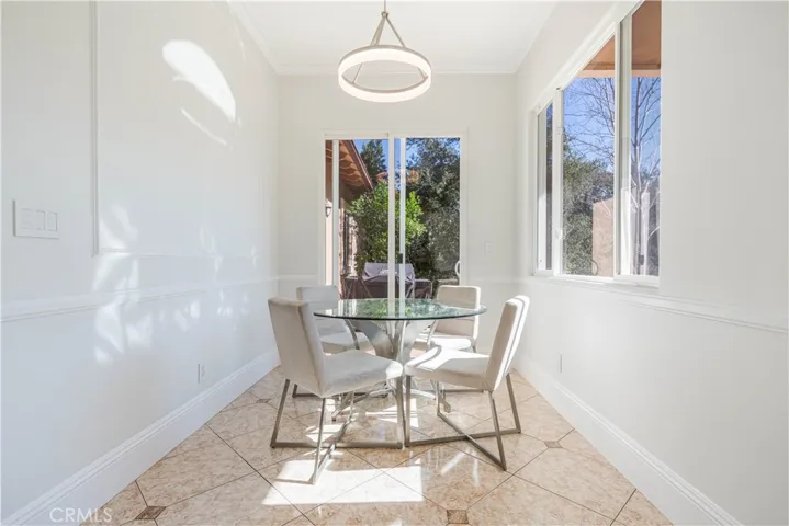 Breakfast Nook