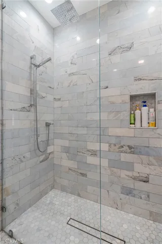 Bedroom 5 Shower