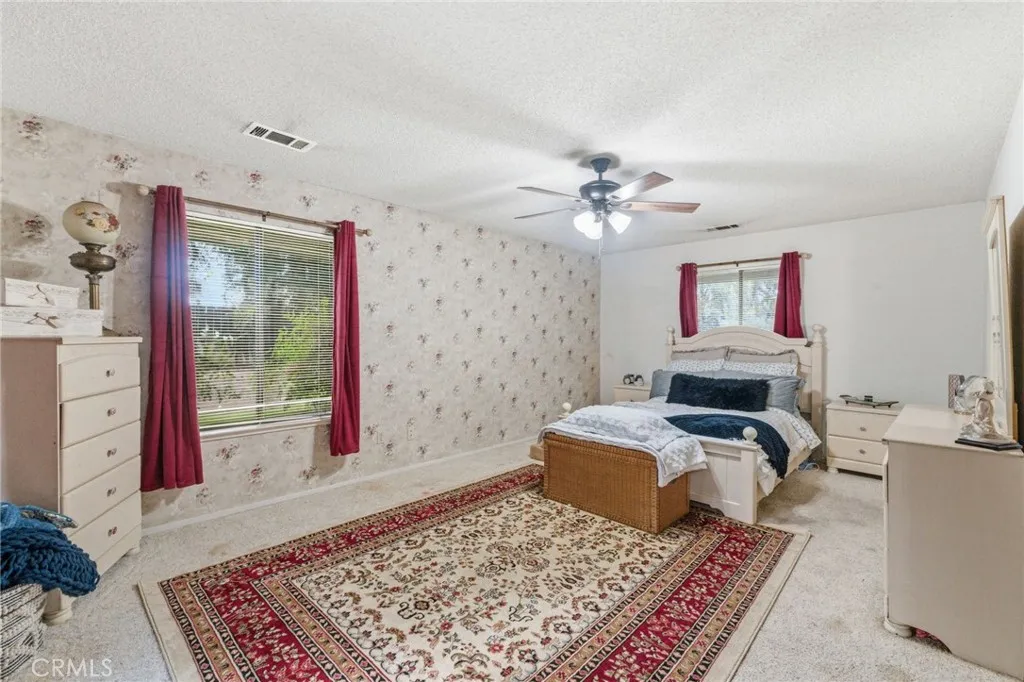 6479 N Blosser, Fresno, California 93711 home-pic-19