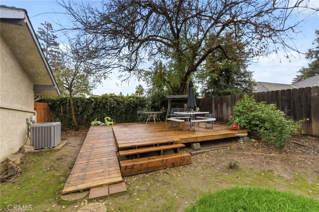 6479 N Blosser, Fresno, California 93711 home-pic-33