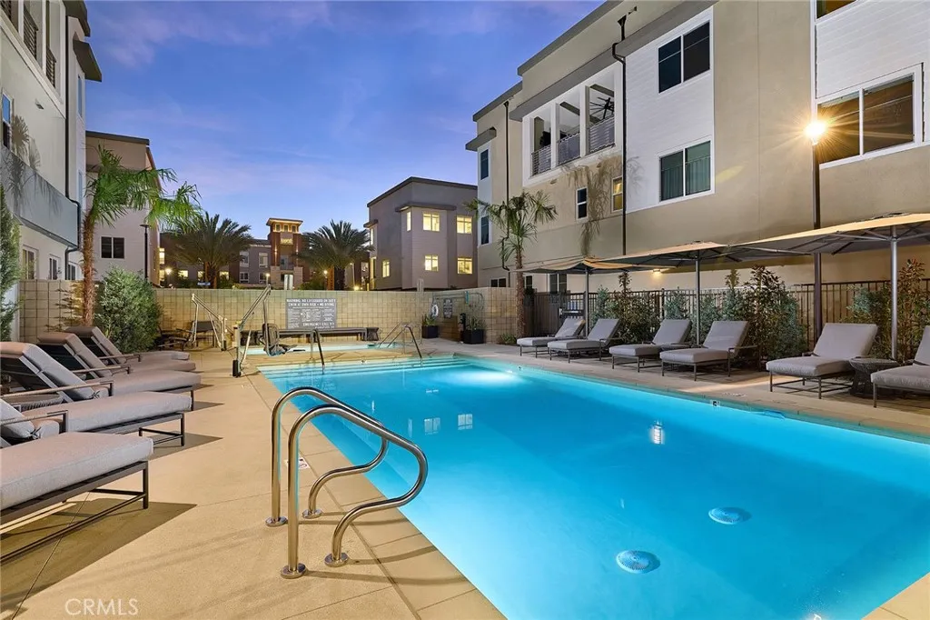 7264 Aura Circle, Huntington Beach, California 92647 home-pic-20