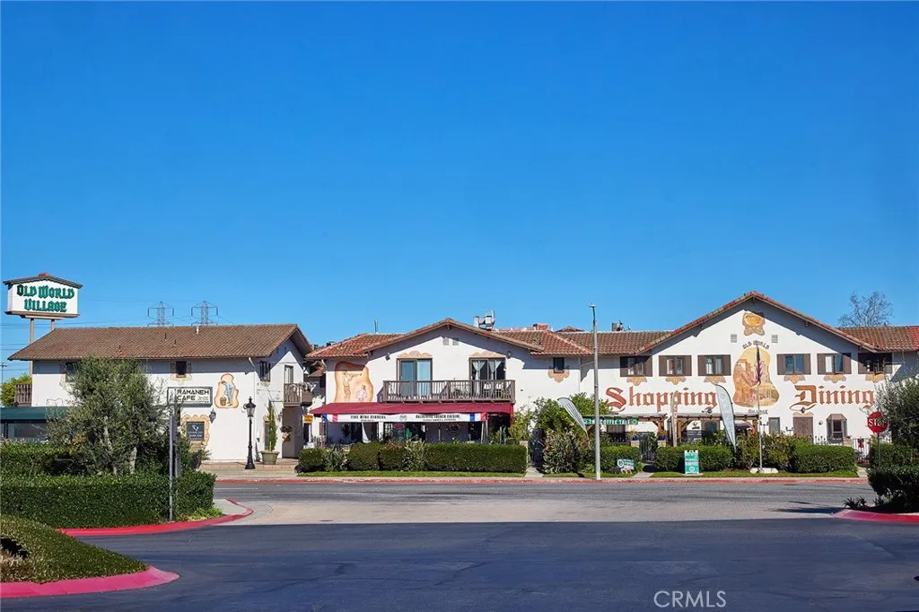 7264 Aura Circle, Huntington Beach, California 92647 home-pic-33