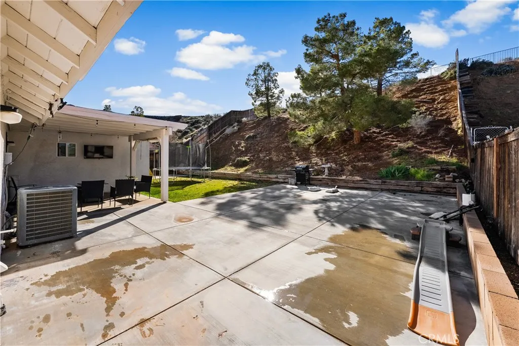 39329 Beacon, Palmdale, California 93551 home-pic-33