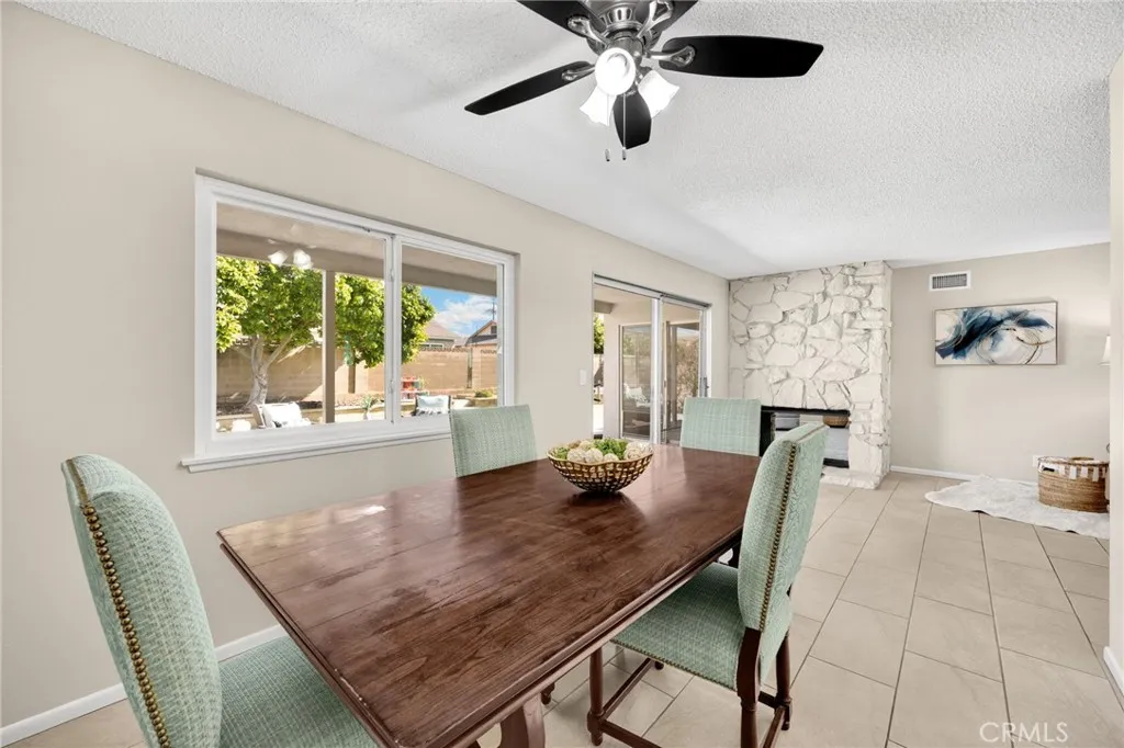 1714 Sierra Bonita, Placentia, California 92870 home-pic-21