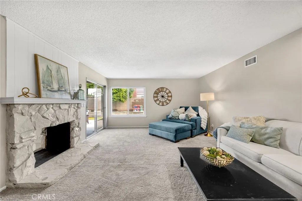 1714 Sierra Bonita, Placentia, California 92870 home-pic-14