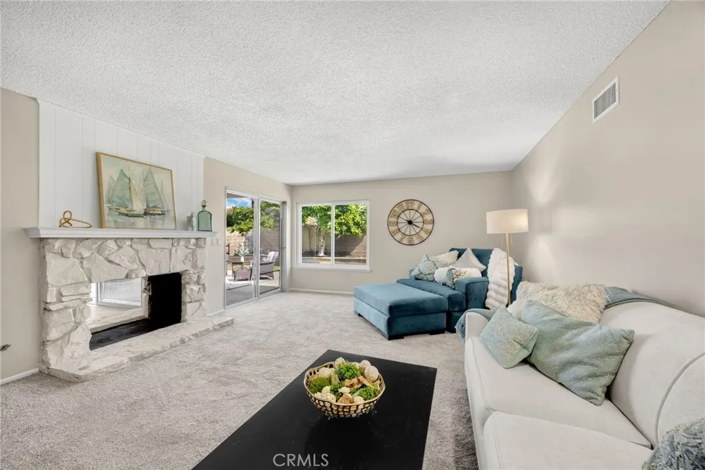 1714 Sierra Bonita, Placentia, California 92870 home-pic-12