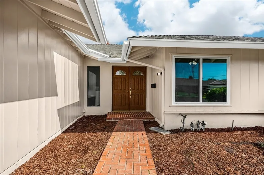 1714 Sierra Bonita, Placentia, California 92870 home-pic-36