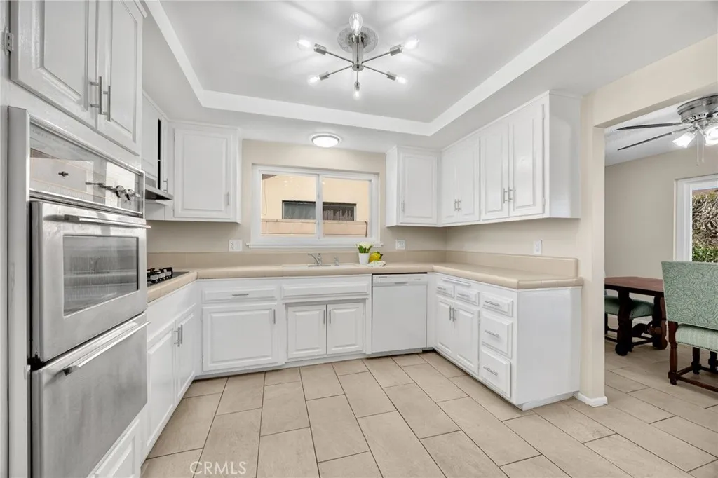 1714 Sierra Bonita, Placentia, California 92870 home-pic-19