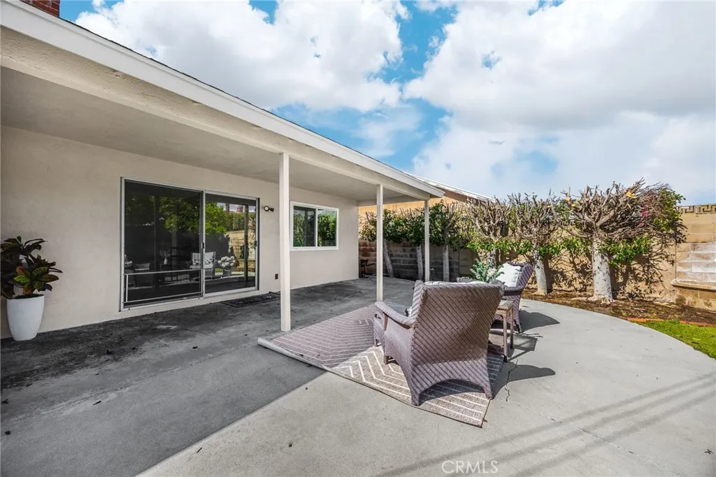 1714 Sierra Bonita, Placentia, California 92870 home-pic-9