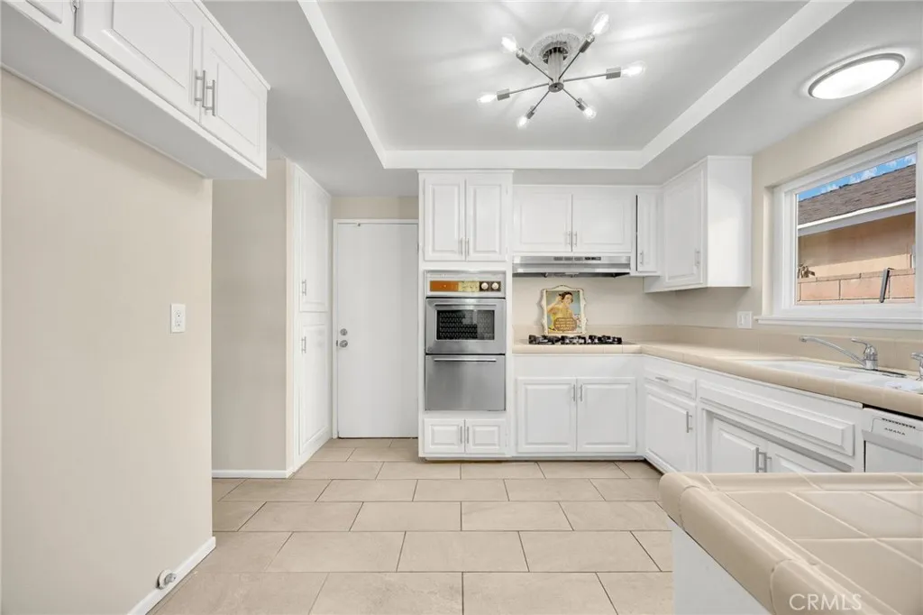 1714 Sierra Bonita, Placentia, California 92870 home-pic-18