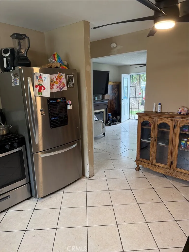 10344 Parise Dr, Whittier, California 90604 home-pic-6
