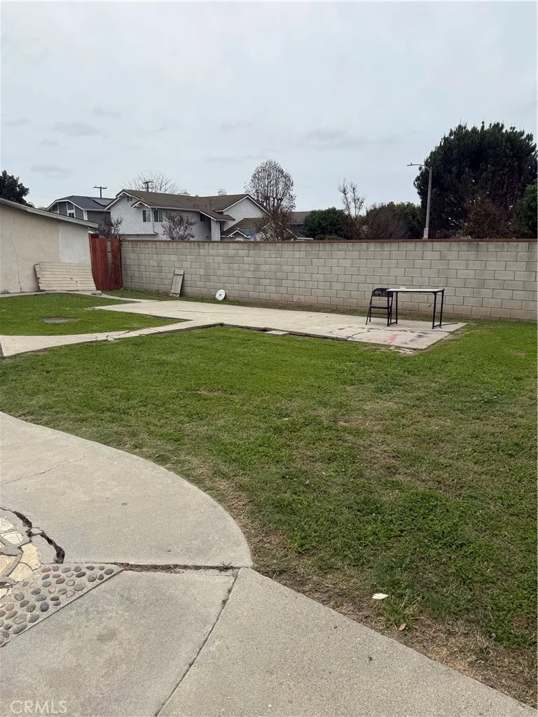 10344 Parise Dr, Whittier, California 90604 home-pic-13